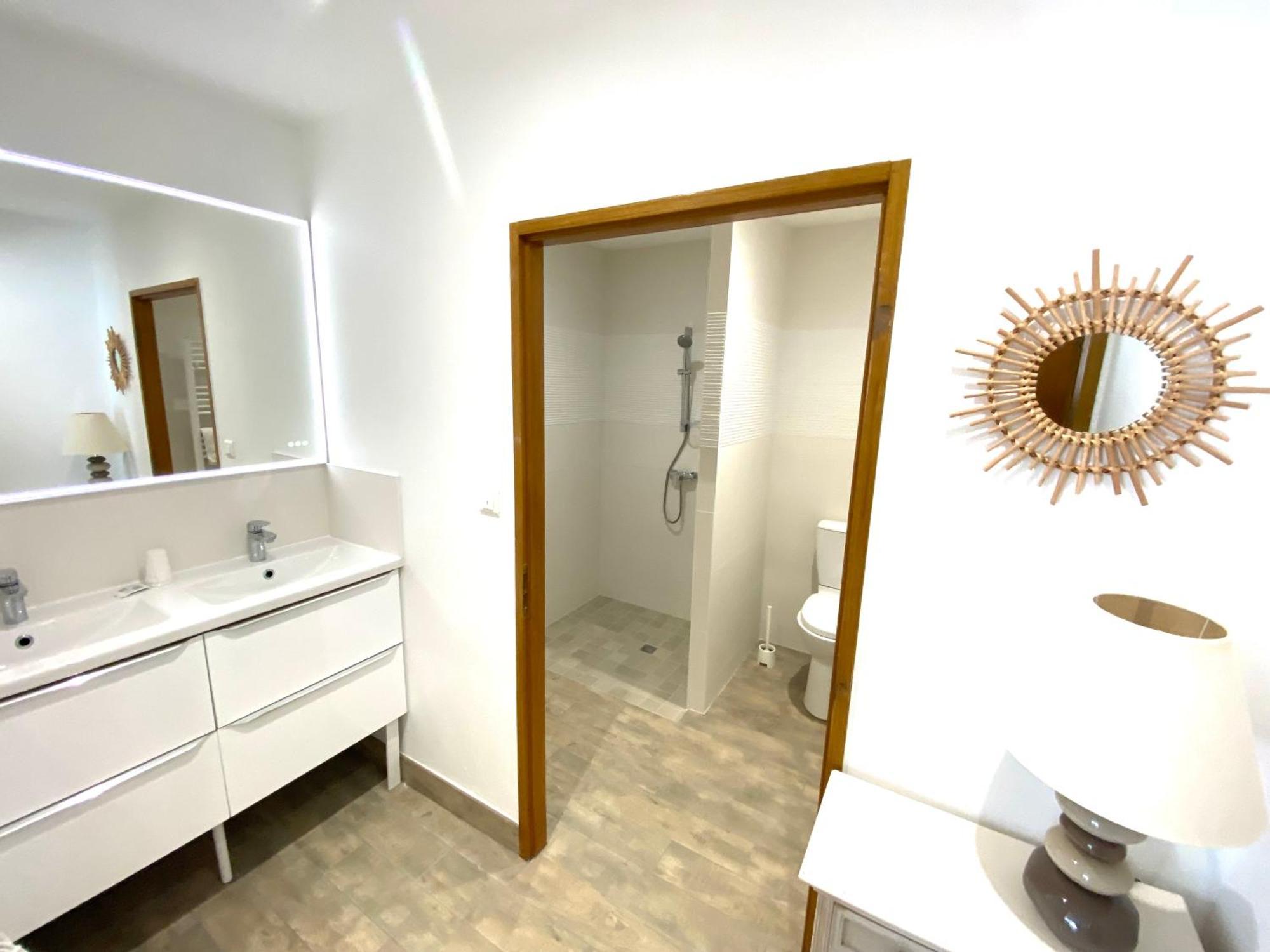 Logis Hotel L'Oliveraie Cognac Eksteriør bilde