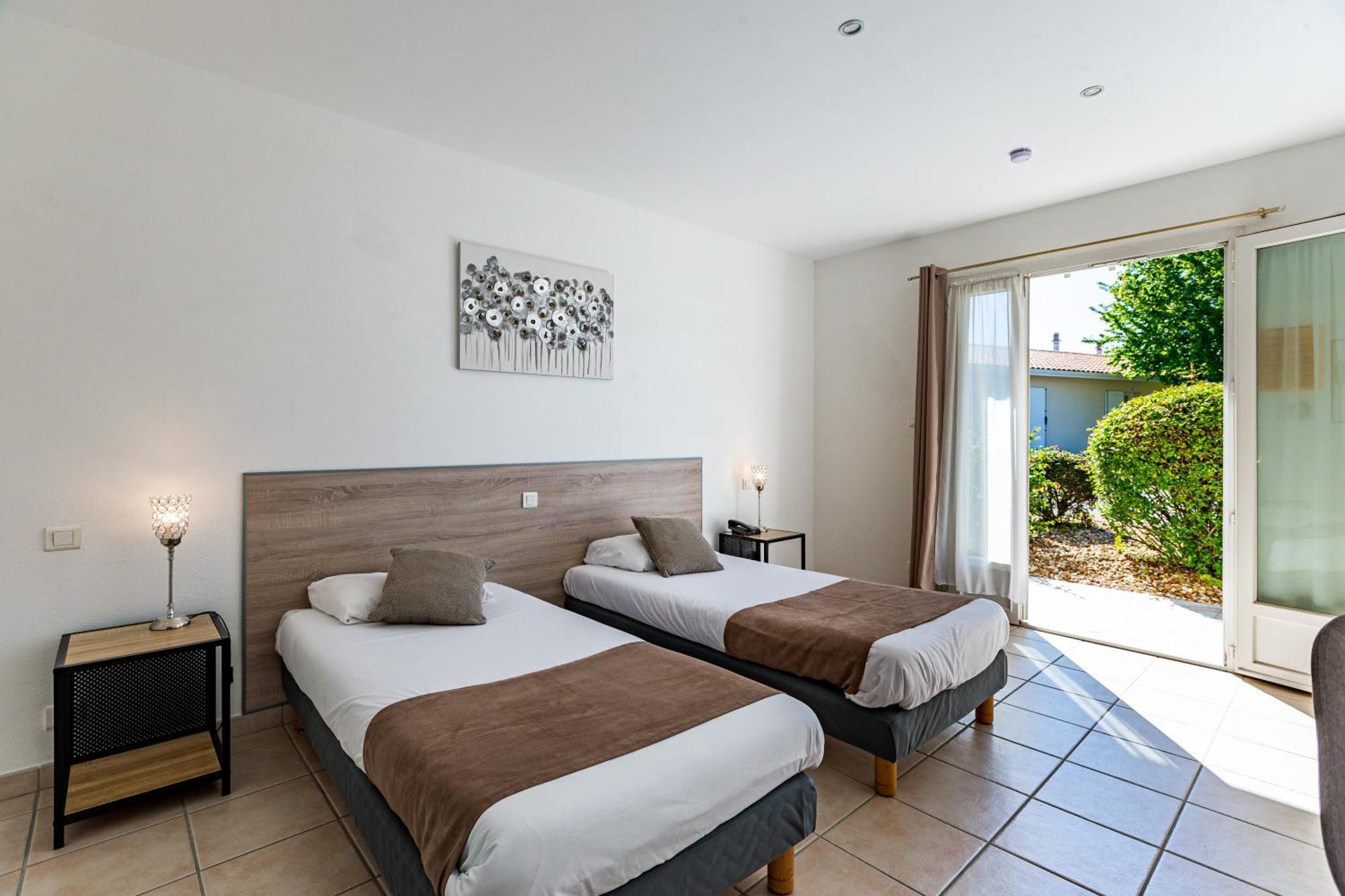 Logis Hotel L'Oliveraie Cognac Eksteriør bilde