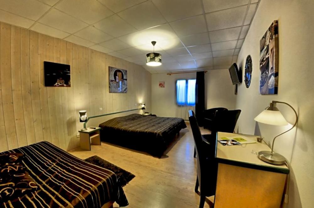 Logis Hotel L'Oliveraie Cognac Eksteriør bilde